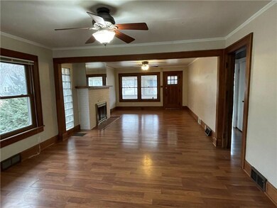 1067 42nd St, Des Moines, IA 50311 - photo 4