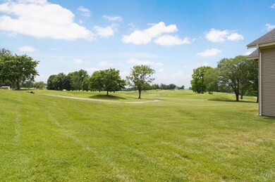 22-web-or-mls-120 W Rockford Dr B6-27