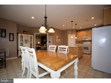 72 Arbor Cir, Colmar, PA 18915 - photo 7