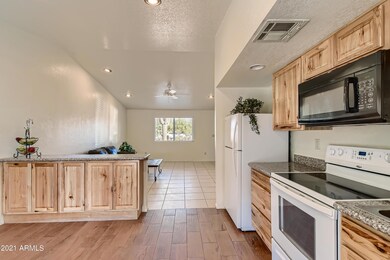13 Kitchen