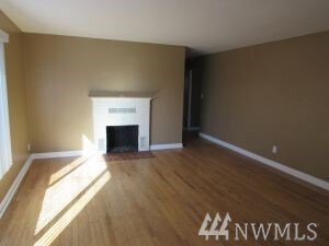 2026 30th Ave, Longview, WA 98632 - photo 4