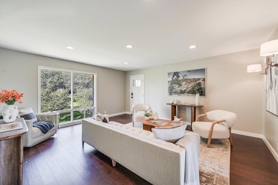 unlisted-address, Austin, TX 78731 - photo 2