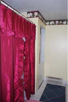 75 Huntoon Memorial Hwy unit 2-1, Leicester, MA 01524 - photo 7