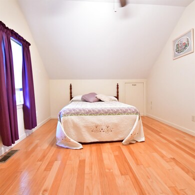 429 Calef Rd, Manchester, NH 03103 - photo 6