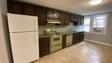 154 Salem St unit 3, Boston, MA 02113 - photo 4