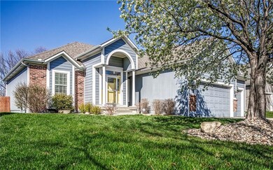 9415 Swarner Dr, Lenexa, KS 66219 - photo 2