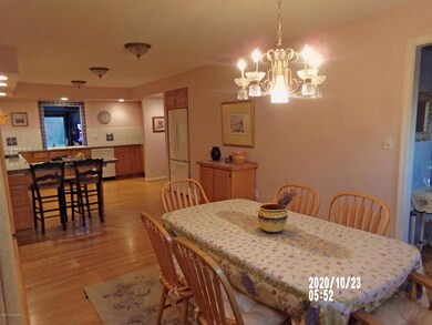 199 Schwenk Rd, Perkiomenville, PA 18074 - photo 7