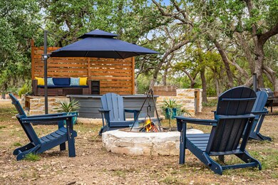 820 Glenn Crest Dr, Blanco, TX 78606 - photo 3