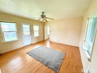 3102 Garfield St, Longview, WA 98632 - photo 3