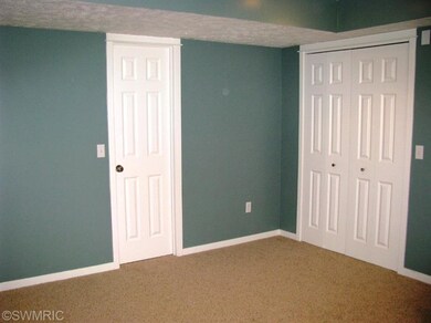 3922 Spruce Ln unit 2, Holland, MI 49424 - photo 6