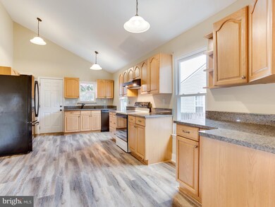 2418 Yarmouth Ln, Crofton, MD 21114 - photo 7