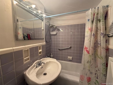 Park City 3&4 Apartments unit 11G, Rego Park, NY 11374 - photo 7