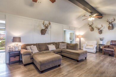 Living Room with Vaulted Ceilings