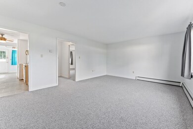 93 Collins St unit E5, Chicopee, MA 01022 - photo 2
