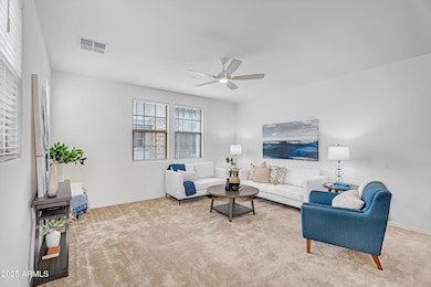 9-web-or-mls-1727 E Chelsea Ln-09
