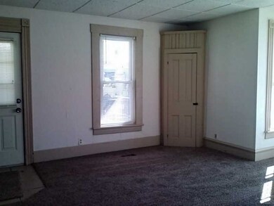 Living Room. 520 Grant