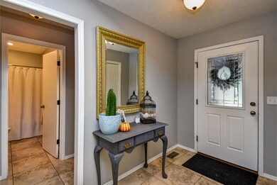 204 N Bonda Way-6