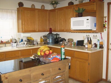 1237 Springbrook Rd, Medford, OR 97504 - photo 4