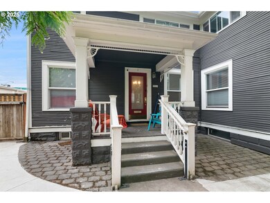 7521 N Gloucester Ave, Portland, OR 97203 - photo 3