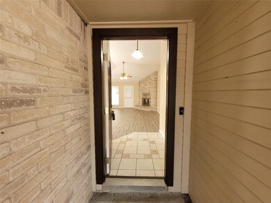 15638 Highfield Dr, Houston, TX 77095 - photo 2