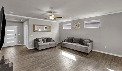 13853 Lago Vista Ave, Horizon City, TX 79928 - photo 6