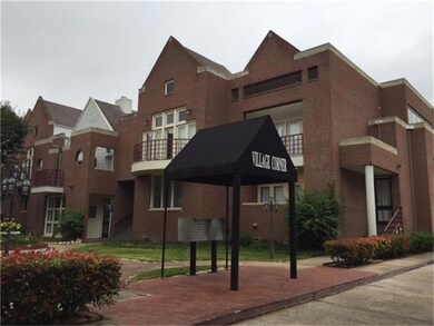 11842 Taylorcrest Rd unit 11, Houston, TX 77024 - photo 7