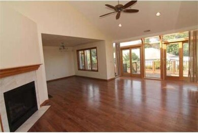 27 Solomon Pond Rd unit E, Northborough, MA 01532 - photo 4