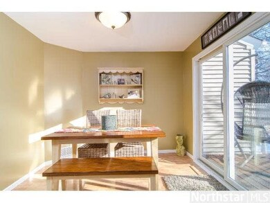 25815 25815 Wild Rose Ln, Shorewood, MN 55331 - photo 7