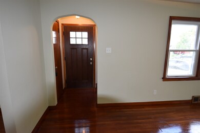 1828 Roys Ave, Elkhart, IN 46516 - photo 4