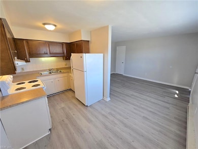 3475 Azalea Garden Rd unit 9, Norfolk, VA 23513 - photo 7