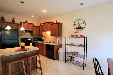 Island In Center Of Kitchen Is Great For Extra Coo