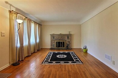 3310 Garfield Ave, Highland, IN 46322 - photo 4