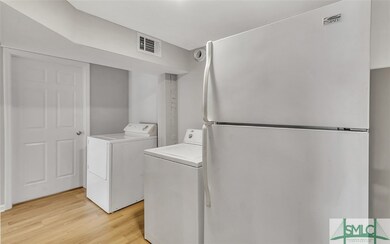 916 E 35th St, Savannah, GA 31401 - photo 4