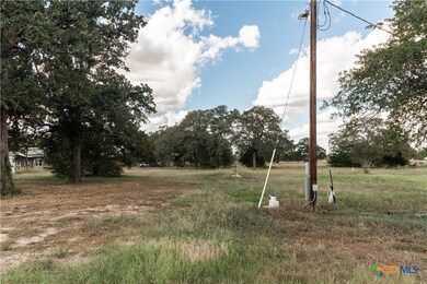 113 Hannah Rd unit A, Smithville, TX 78957 - photo 4