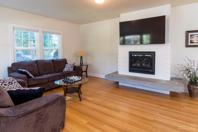 112 NW Drake Rd, Bend, OR 97701 - photo 4