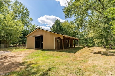 3709 S Union Ave, Alliance, OH 44601 - photo 6