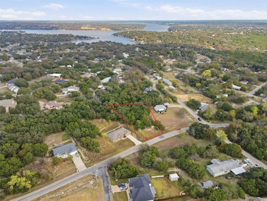 4021 Iron Horse Trail, Granbury, TX 76048 - photo 2