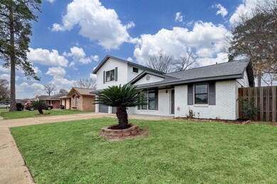 13927 Hollypark Dr, Houston, TX 77015 - photo 2