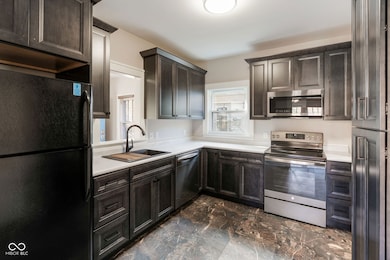 5234 E Walnut St, Indianapolis, IN 46219 - photo 5