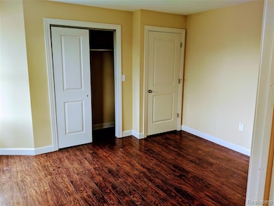 89 E Edsel Ford Fwy unit 4, Detroit, MI 48202 - photo 6