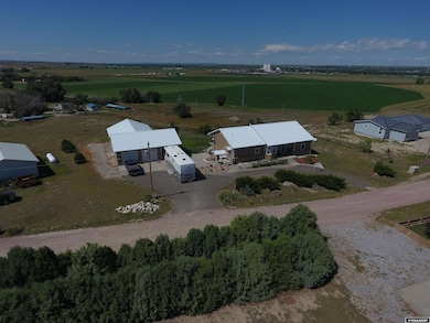 172 Rock Ridge Dr, Torrington, WY 82240 - photo 2