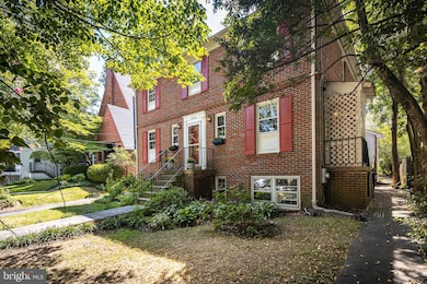 3500 Shepherd St, Chevy Chase, MD 20815 - photo 3