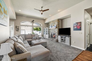 Gas fireplace