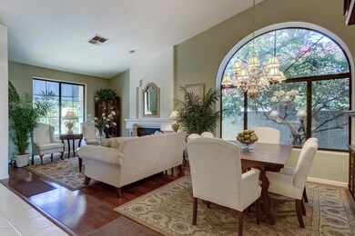 1510 W Emerald Key Ct-9