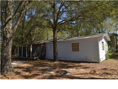 2900 Wisteria Ave, Crestview, FL 32539 - photo 3