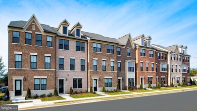 3743 Signal Knob Ct, Falls Church, VA 22041 - photo 2