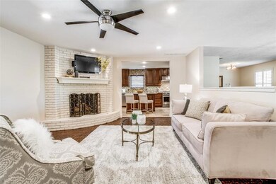 4947 Creighton Dr, Dallas, TX 75214 - photo 4