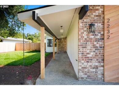 2232 24th St, Florence, OR 97439 - photo 2