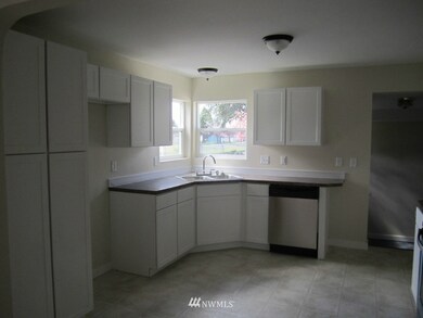 unlisted-address, Longview, WA 98632 - photo 7