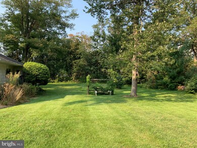 301 E Ward St, Hightstown, NJ 08520 - photo 4